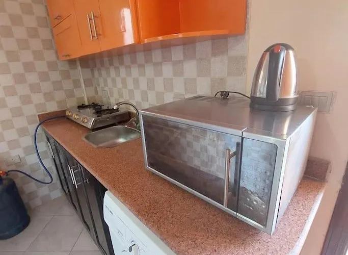 Mamsha View 1 Bedroom Flat Beside Russian Consulate شقة *
