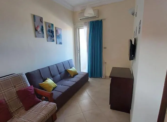 Mamsha View 1 Bedroom Flat Beside Russian Consulate